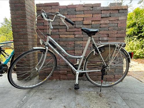 Koga Miyata, wit, origineel, topfiets, beurt nwe banden etc, Fietsen en Brommers, Fietsen | Dames | Damesfietsen, Zo goed als nieuw