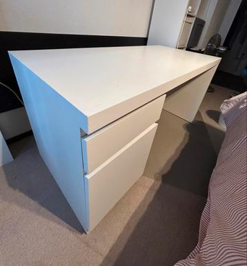 Wit Bureau (Ikea Malm) - afbeelding 1