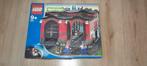Lego trein 9v 9 volt engine shed 100% compleet nieuw 10027, Ophalen of Verzenden, Nieuw, Complete set, Lego