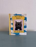 vintage kinderboekje Poes speelt IJsbeer Nicola Bayley., Ophalen of Verzenden, Gelezen, Fictie algemeen