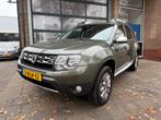 Dacia Duster 1.2 TCE 125 4X2 2014 / Leder / Trekhaak / Stoel, Auto's, Dacia, Voorwielaandrijving, 125 pk, Zwart, 4 cilinders
