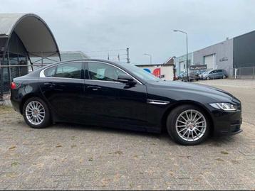 Splinternieuwe jaguar XE winterset pirelli 205 55 17 beschikbaar voor biedingen