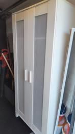 Witte kledingkast met beschadigingen, Overige materialen, Gebruikt, 100 tot 150 cm, Met hangruimte
