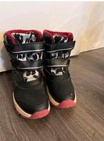 snowboots in maat 31, Kinderen en Baby's, Kinderkleding | Schoenen en Sokken, Ophalen of Verzenden, Zo goed als nieuw, Meisje