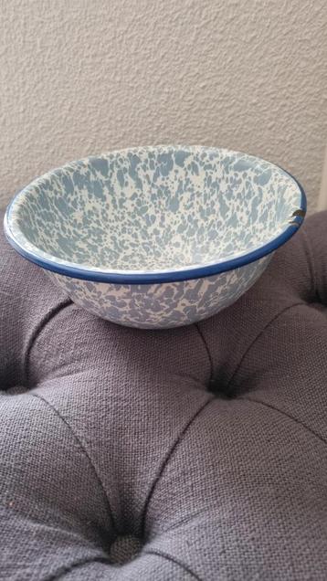 BLAUW GEWOLKT EMAILLE BAKJE SCHAALTJE beschikbaar voor biedingen