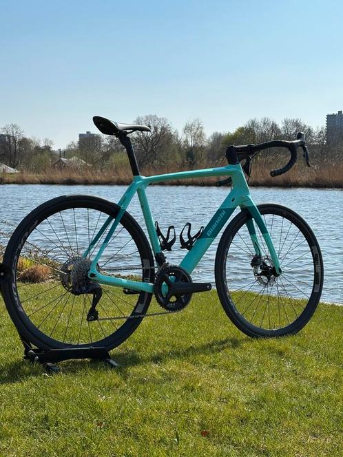 Bianchi infinito CV maat L racefiets, Fietsen en Brommers, Fietsen | Racefietsen, Zo goed als nieuw, Overige merken, Meer dan 20 versnellingen