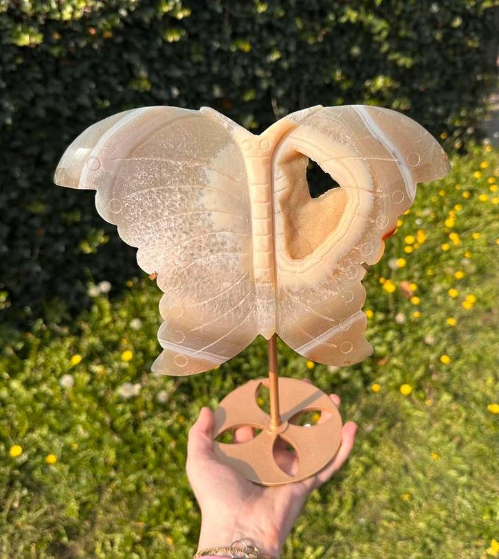 Prachtige agaat vlinder, Verzamelen, Mineralen en Fossielen, Ophalen of Verzenden