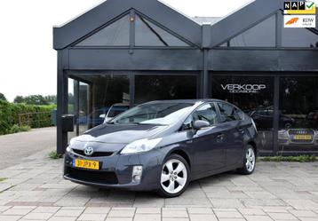 Toyota Prius 1.8 Aspiration Automaat Navigatie beschikbaar voor biedingen
