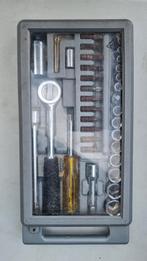 Gereedschapskist met diverse gereedschappen, Ophalen, Gebruikt