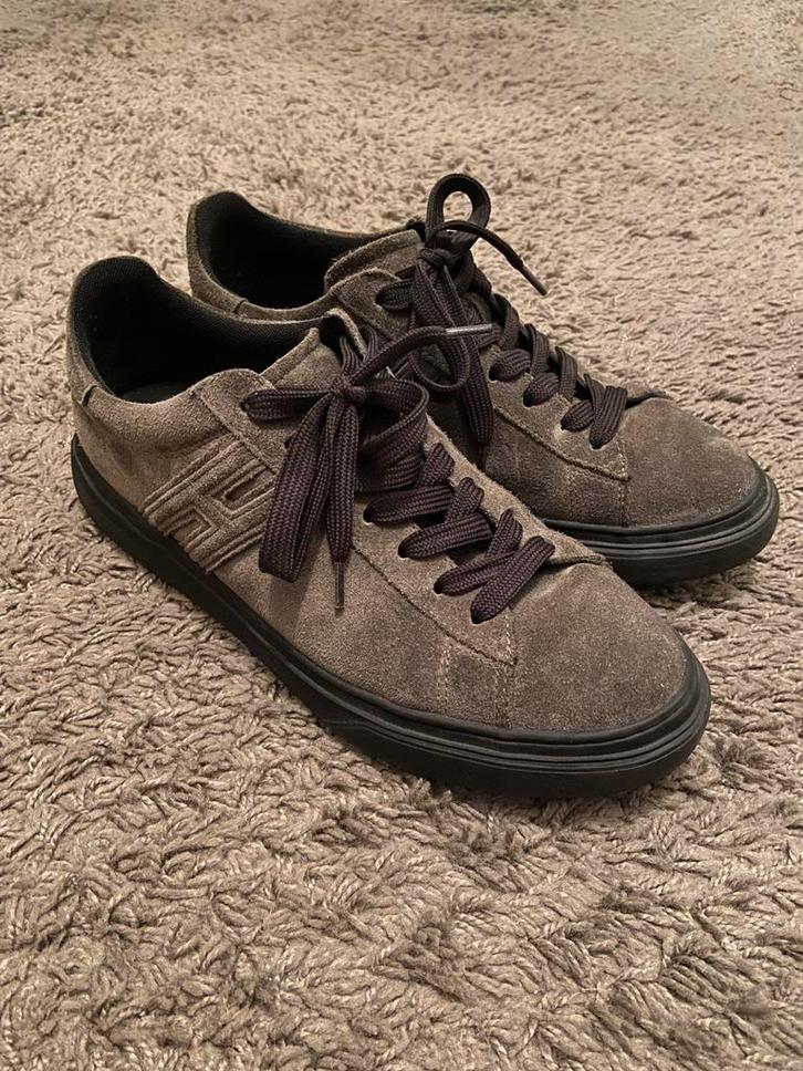 Hogan Sneakers Heren Maat 41 Antraciet, Kleding | Heren, Schoenen, Zo goed als nieuw, Sneakers of Gympen, Zwart, Ophalen of Verzenden