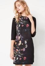 Ted Baker pittig jurkje knielengte zwart bloemenprint T2=36, Kleding | Dames, Jurken, Ted Baker, Knielengte, Ophalen of Verzenden