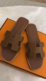 Hermes oran slippers dames ecbt leer, Kleding | Dames, Schoenen, Ophalen of Verzenden, Nieuw, Zwart
