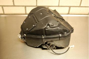 R1 RN22 RN 22 2009- Airbox box beschikbaar voor biedingen
