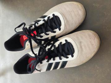 adidas atletiek spikes maat 37 half beschikbaar voor biedingen
