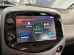 Peugeot 108 1.0 E-VTI Airco Multimedia USB Apple Android, Voorwielaandrijving, Gebruikt, Met garantie (alle), 4 stoelen