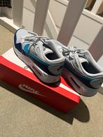Nike Air Max. Heren. Blauw/wit maat 38., Ophalen, Wit, Nike, Zo goed als nieuw