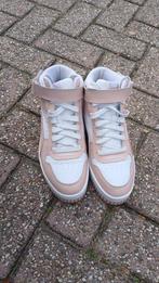 Puma halfhoge sneakers maat 40, nooit gedragen, Kleding | Dames, Schoenen, Puma, Wit, Nieuw, Ophalen of Verzenden