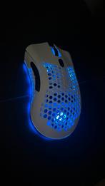 Gaming muis draadloze oplaadbaar wit rgb, Ophalen of Verzenden, Zo goed als nieuw, Gaming muis