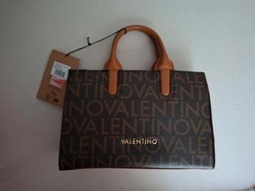 Nieuwe Valentino Handtas beschikbaar voor biedingen