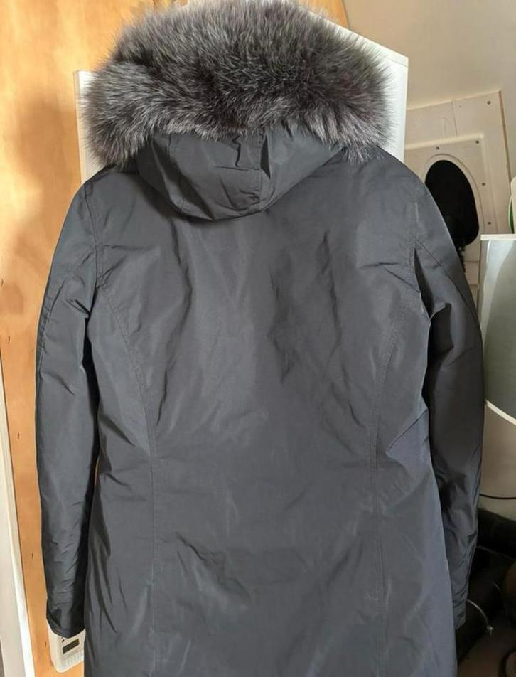 Woolrich Jas met Bontkraag maat L, Kleding | Dames, Jassen | Winter, Zo goed als nieuw, Maat 42/44 (L), Blauw, Ophalen of Verzenden