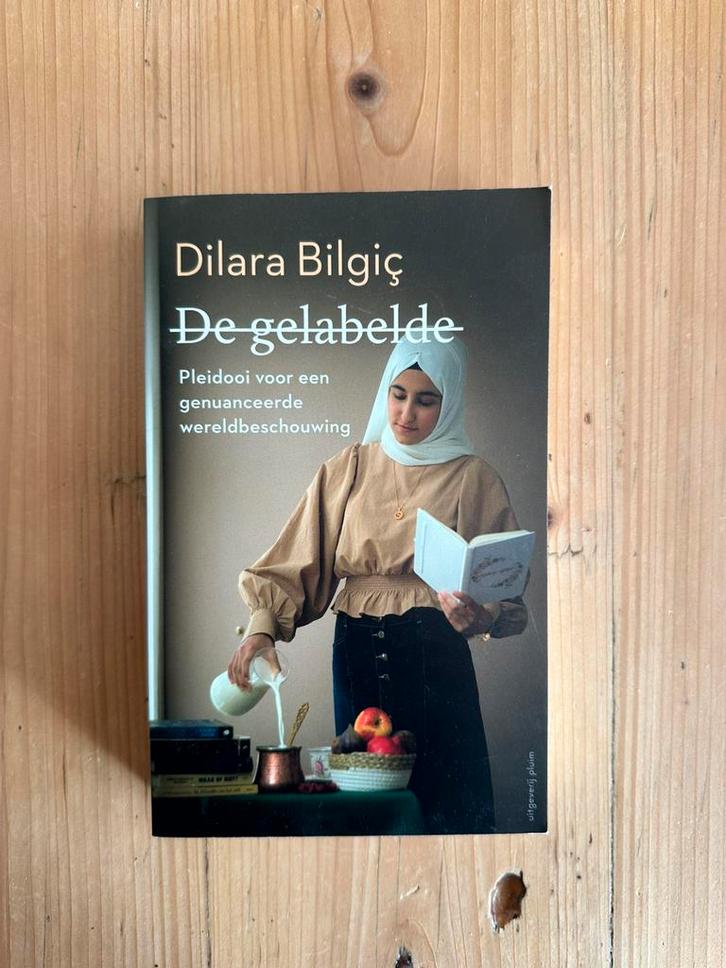De gelabelde - Dilara Bilgiç, Boeken, Politiek en Maatschappij, Nieuw, Maatschappij en Samenleving, Nederland, Ophalen of Verzenden