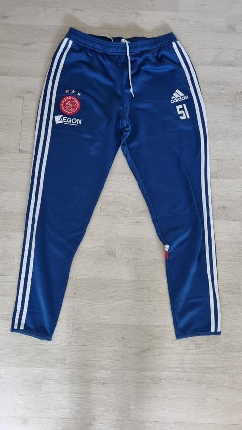 Ajax THUIS Trainingsbroek! Seizoen 14/15! Sponsor! Mt M!, Kleding | Heren, Sportkleding, Zo goed als nieuw, Voetbal, Maat 48/50 (M)