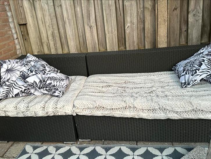 Mooie nette lounge set inclusief lounge matras, Tuin en Terras, Tuinsets en Loungesets, Zo goed als nieuw, Kunststof, Bank, Ophalen