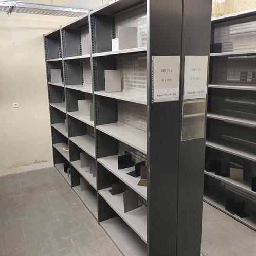 Partij Magista metalen boekenstelling 25 cm diep per 2 meter, Huis en Inrichting, Kasten | Boekenkasten, Gebruikt, Ophalen