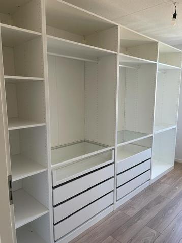 Complete Ikea Pax kast - zo goed als nieuw! beschikbaar voor biedingen