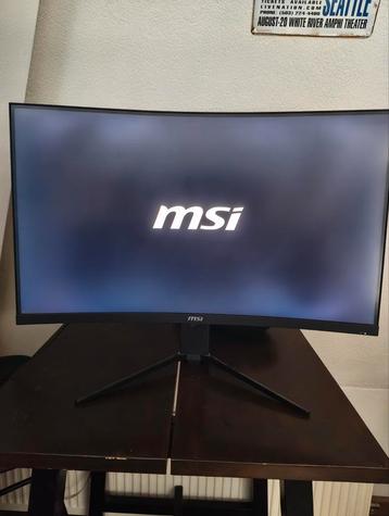 MSI Optix QHD VA Curved 165Hz Gaming Monitor - 32 inch beschikbaar voor biedingen