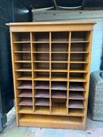 Vintage postvakkenkast, Ophalen