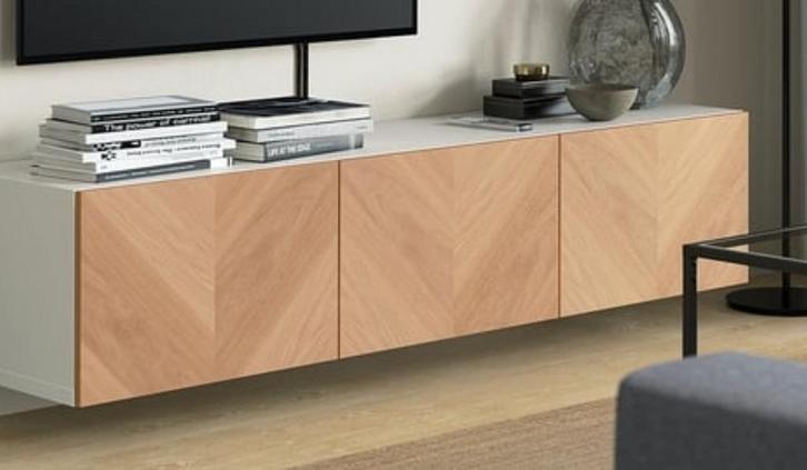 Ikea BESTA TV meubel wit/eikenfineer (visgraat), Huis en Inrichting, Kasten | Televisiemeubels, Zo goed als nieuw, Minder dan 100 cm