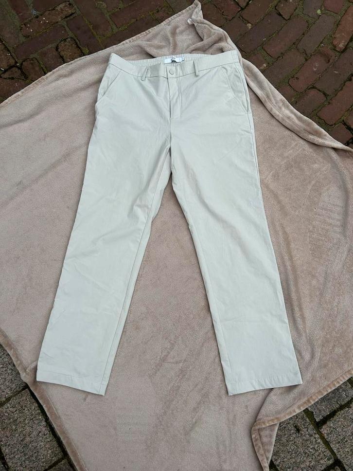 Celio Lichtgrijs/Beige Pantalon - Dry-fit Stijl eu 44, Kleding | Heren, Broeken en Pantalons, Zo goed als nieuw, Maat 52/54 (L)