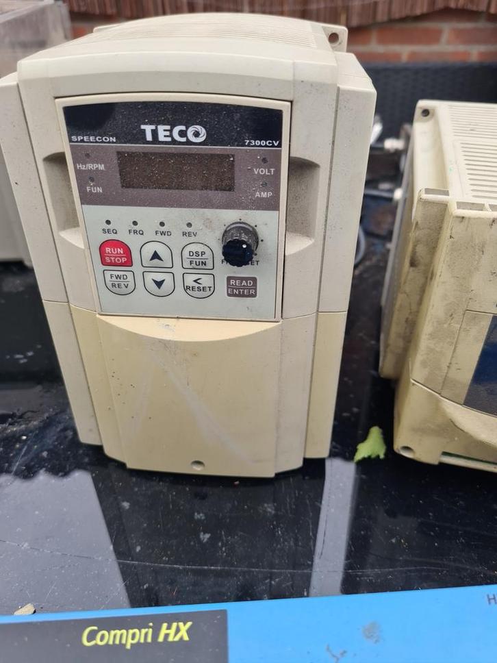 TECO Speedcon 7300CV & T-Verter E2 frequentieregelaars, Hobby en Vrije tijd, Elektronica-componenten, Gebruikt, Ophalen