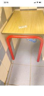 Schooltafeltje - Peuter/Kleuter - Rood Frame, Kinderen en Baby's, Kinderkamer | Tafels en Stoelen, Ophalen of Verzenden, Gebruikt