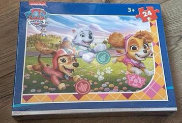 Patrol kinderpuzzel voor een meisje  beschikbaar voor biedingen
