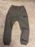 Essentials Set Hoodie & Broek - Maat M, Kleding | Heren, Broeken en Pantalons, Ophalen of Verzenden, Nieuw, Maat 48/50 (M)
