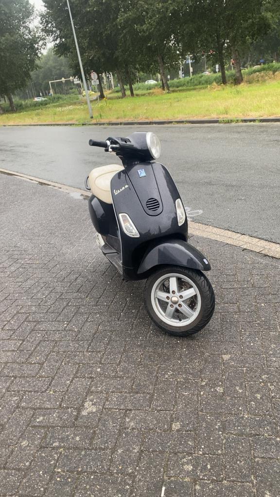 Vespa lx 70, Fietsen en Brommers, Scooters | Vespa, Ophalen of Verzenden