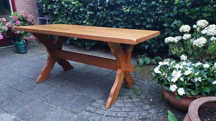 Oisterwijk eikenhouten tafel, Antiek en Kunst, Antiek | Meubels | Tafels, Ophalen