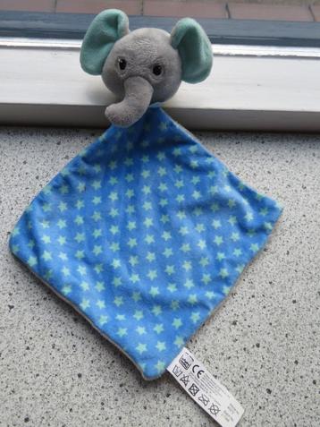 Knuffeldoek olifant olifantje merk happy People rammeltje in beschikbaar voor biedingen