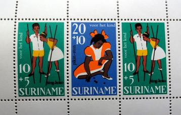 Suriname Kinderzegels 1967 Kinderspelen blok Postfris  beschikbaar voor biedingen