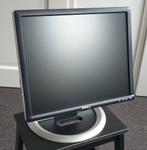 DELL 1704FP TFT monitor, Ophalen of Verzenden, VGA, In hoogte verstelbaar, DELL