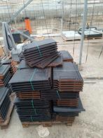 Nieuwe Dakpannen - Tegen elk aannemelijk bod, Ophalen, Steen of Klei, Zwart, Nieuw