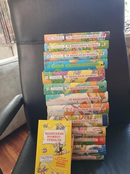 13 x DE WAANZINNIGE  BOOMHUT, Boeken, Kinderboeken | Jeugd | 10 tot 12 jaar, Gelezen, Ophalen of Verzenden
