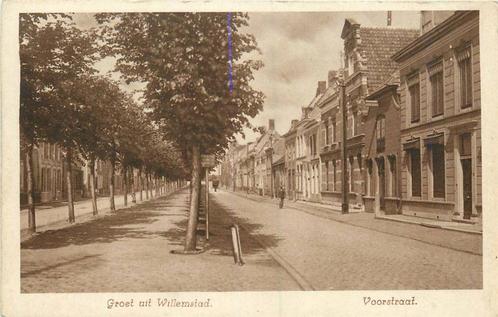 (388-542-041) Willemstad Voorstraat, Verzamelen, Ansichtkaarten | Nederland, Noord-Brabant, Verzenden
