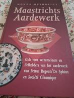 M. Heshusius - Maastrichts aardewerk, Ophalen of Verzenden, Zo goed als nieuw, M. Heshusius