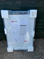 Nieuwe flipover nog in de verpakking. Merk nobo, Diversen, Schoolborden, Ophalen, Zo goed als nieuw, Whiteboard