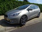 Kia CEED 1.6 GDI BUSINESS P-Navi-Stw verw-Cruise-Blth-Media-, Auto's, Voorwielaandrijving, Euro 5, 135 pk, Gebruikt