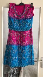 Bollywood Lehenga met Strass, Ophalen of Verzenden, Zo goed als nieuw, Maat 38/40 (M), Roze