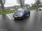 !Toyota Aygo 1.0-12V Comfort airco lange apk!, Voorwielaandrijving, Stof, Gebruikt, Metallic lak